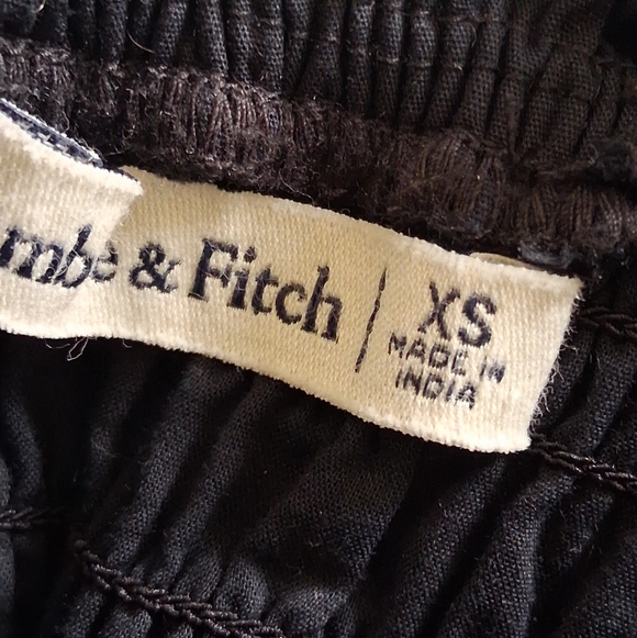 Abercrombie & Fitch Black Smocked Maxi Tiered Dress Cotton & Poly Mix - Picture 4 of 5